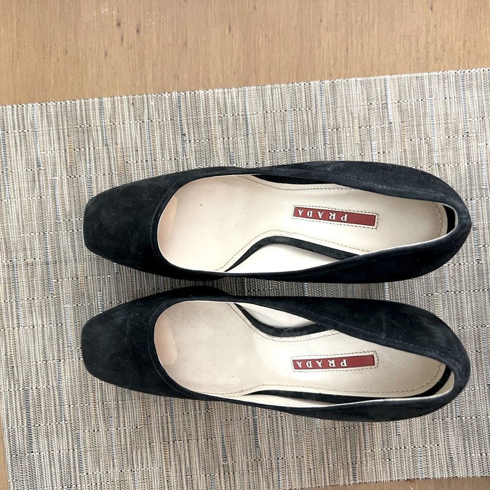 Prada Black Heels Elegant Minimalist Design